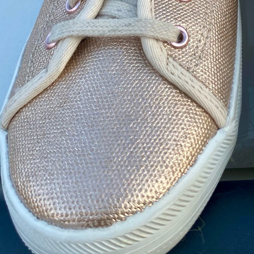KEDS Kids- Metallic Rose Gold Sneakers US 3M - Picture 7 of 7